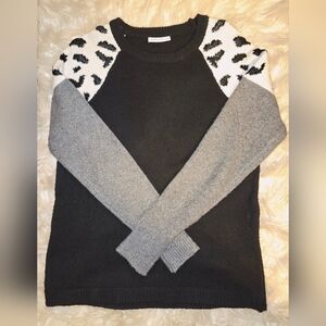 Stylish Black and Gray Women's Sweater